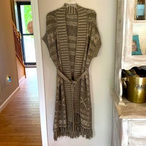 Gorgeous Short sleeved Cardigan Tie Waist Tassels at Bottom Gray with Silver